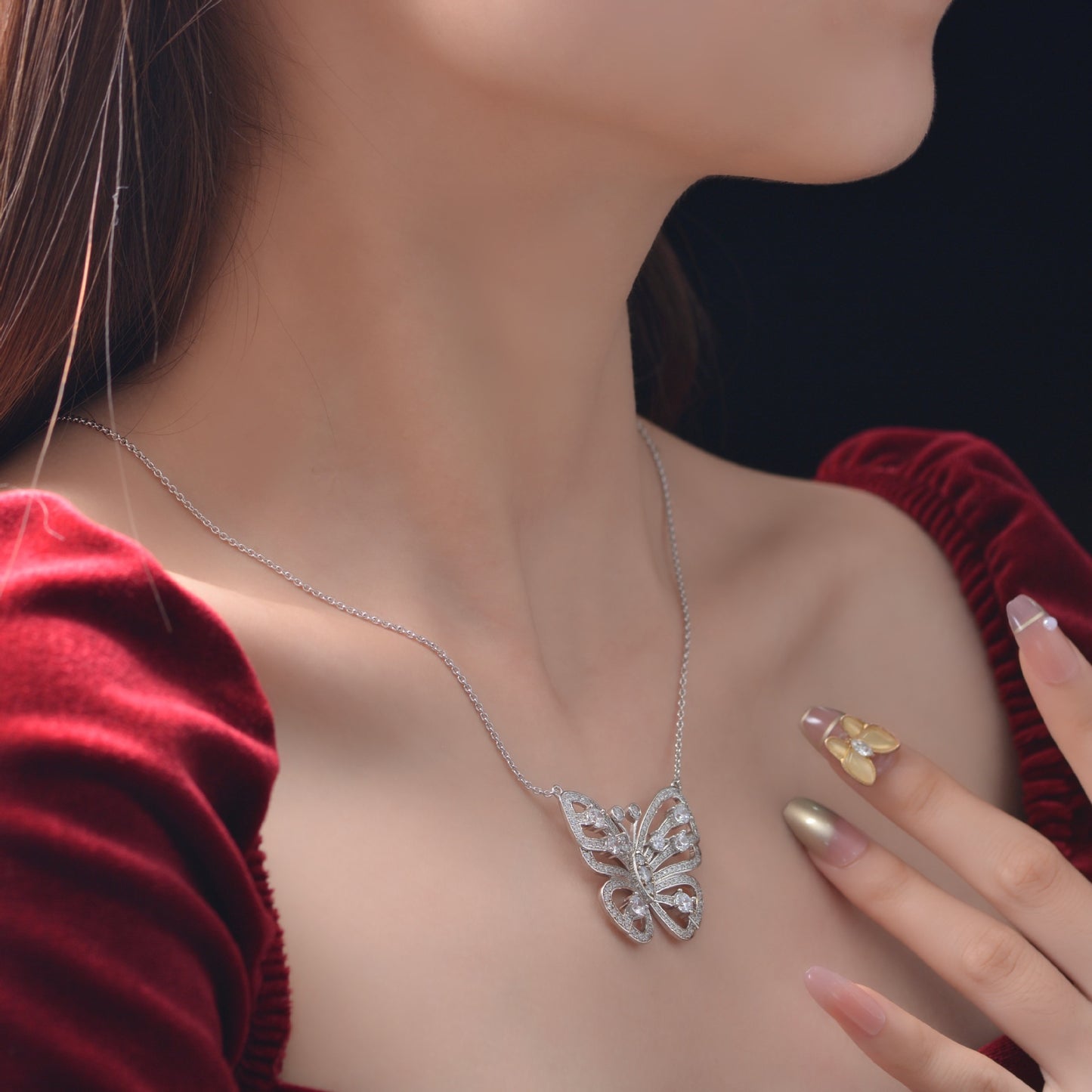 women's European and American luxury butterfly necklace