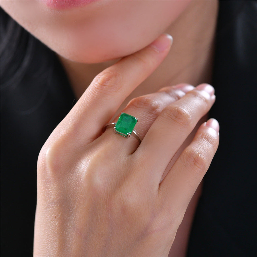 Sterling silver high carbon diamond ring 4 carat simulated diamond emerald diamond ring